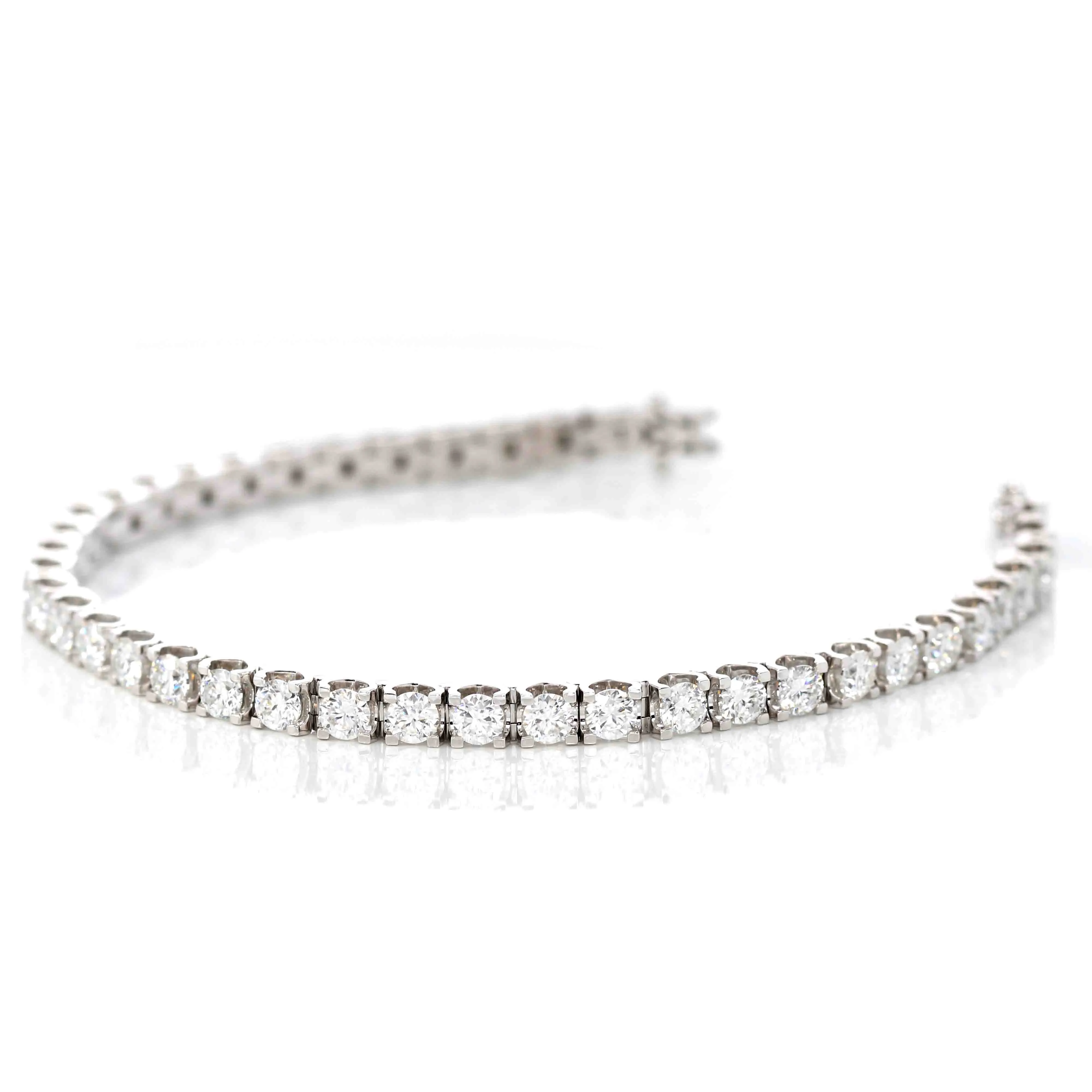 14K White Gold Pave-Set 4 mm Moissanite Bangle Bracelet ( 8 in )