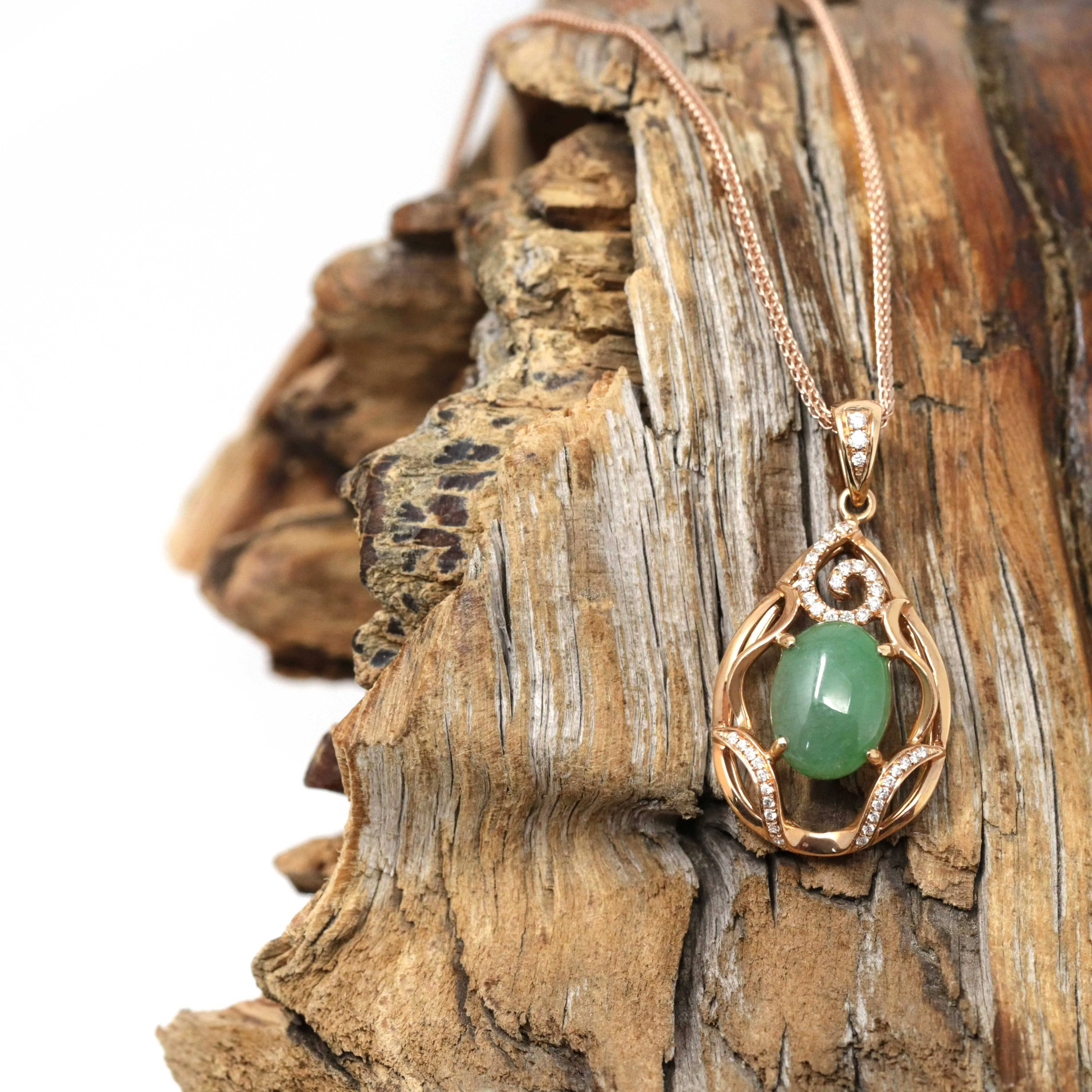 18k Rose Gold Jadeite Jade Diamond Pendant Necklace
