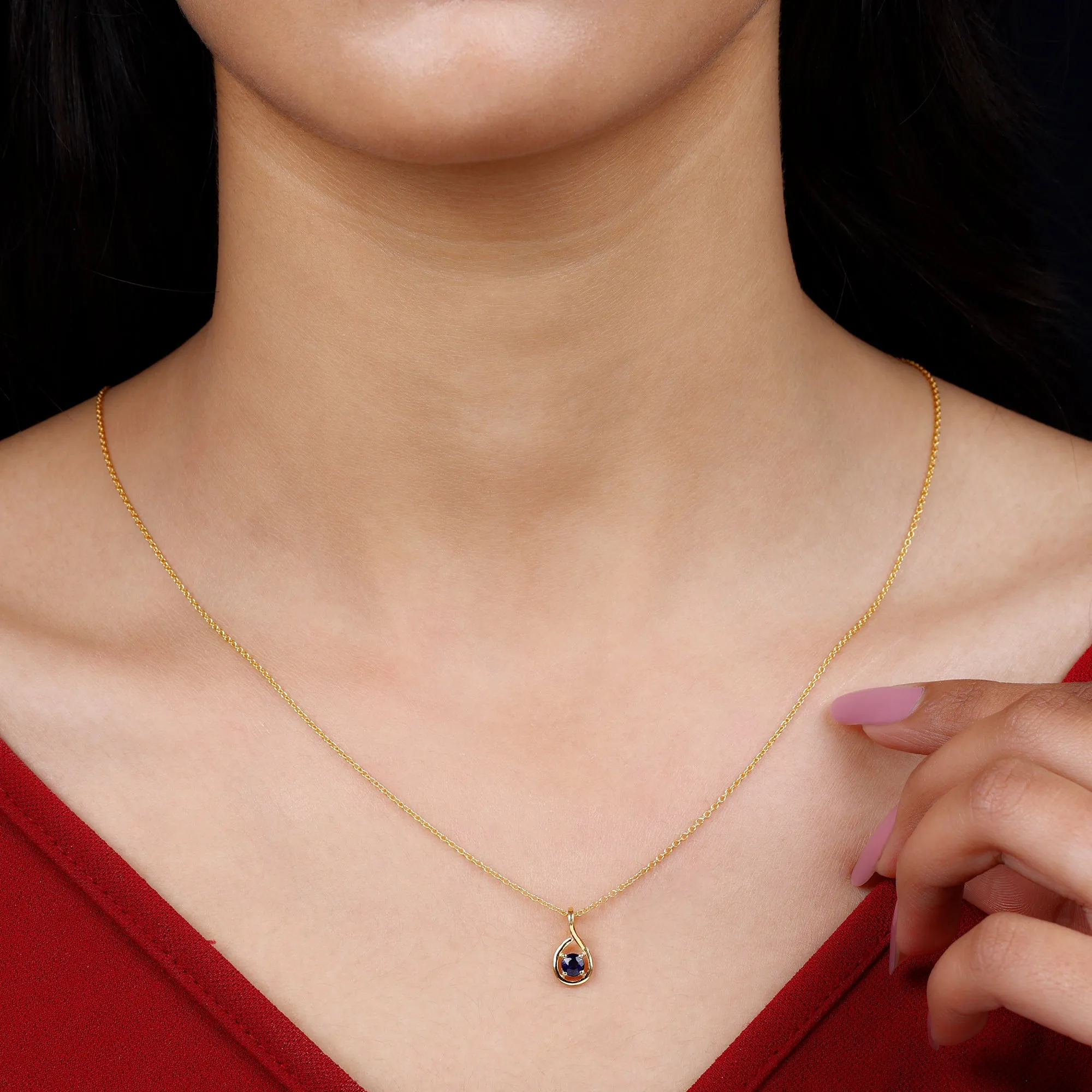 4 MM Round Cut Blue Sapphire Solitaire Gold Teardrop Pendant