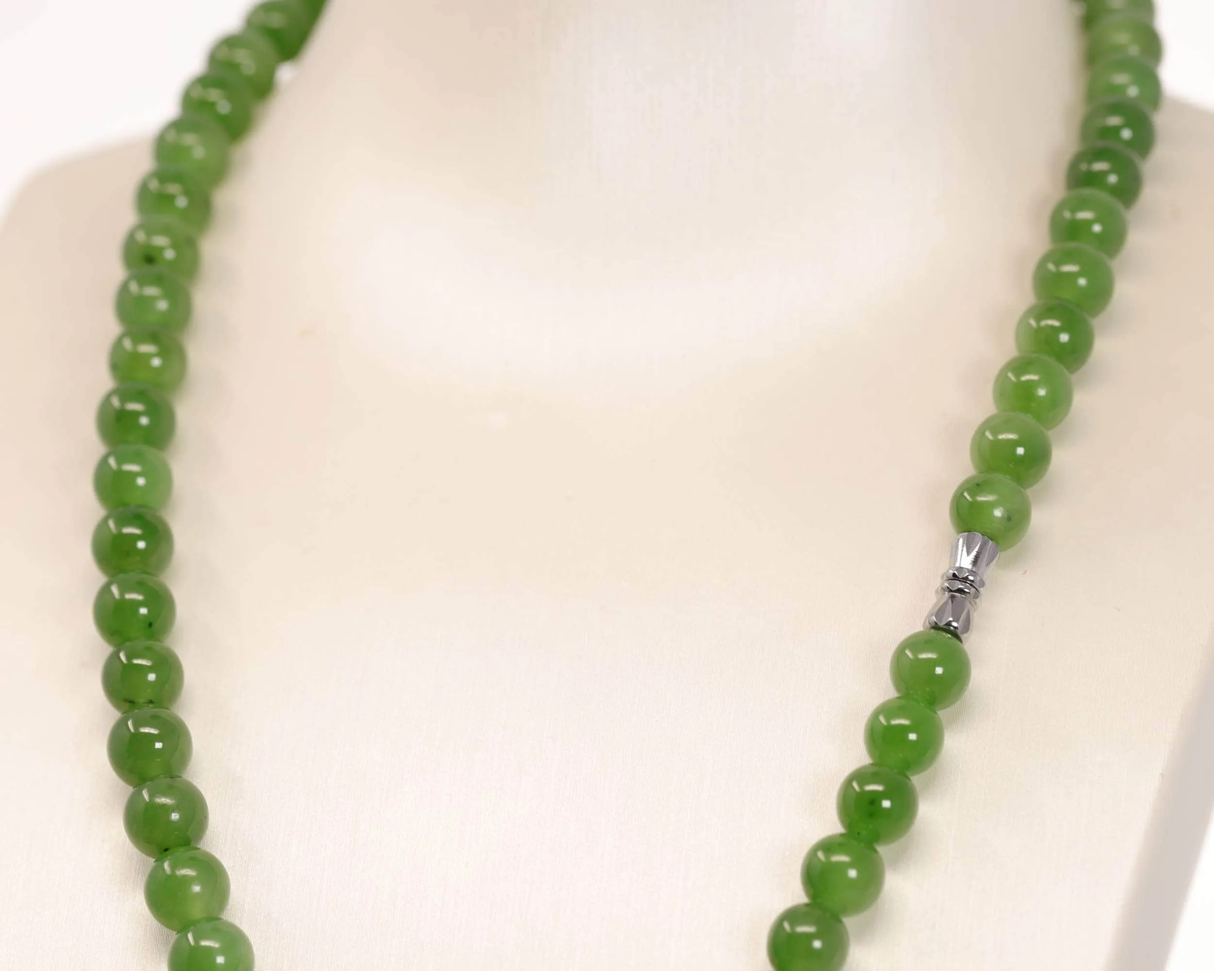 Baikalla Genuine Green Nephrite Jade Round Beads Necklace ( 8mm & 9.5mm)