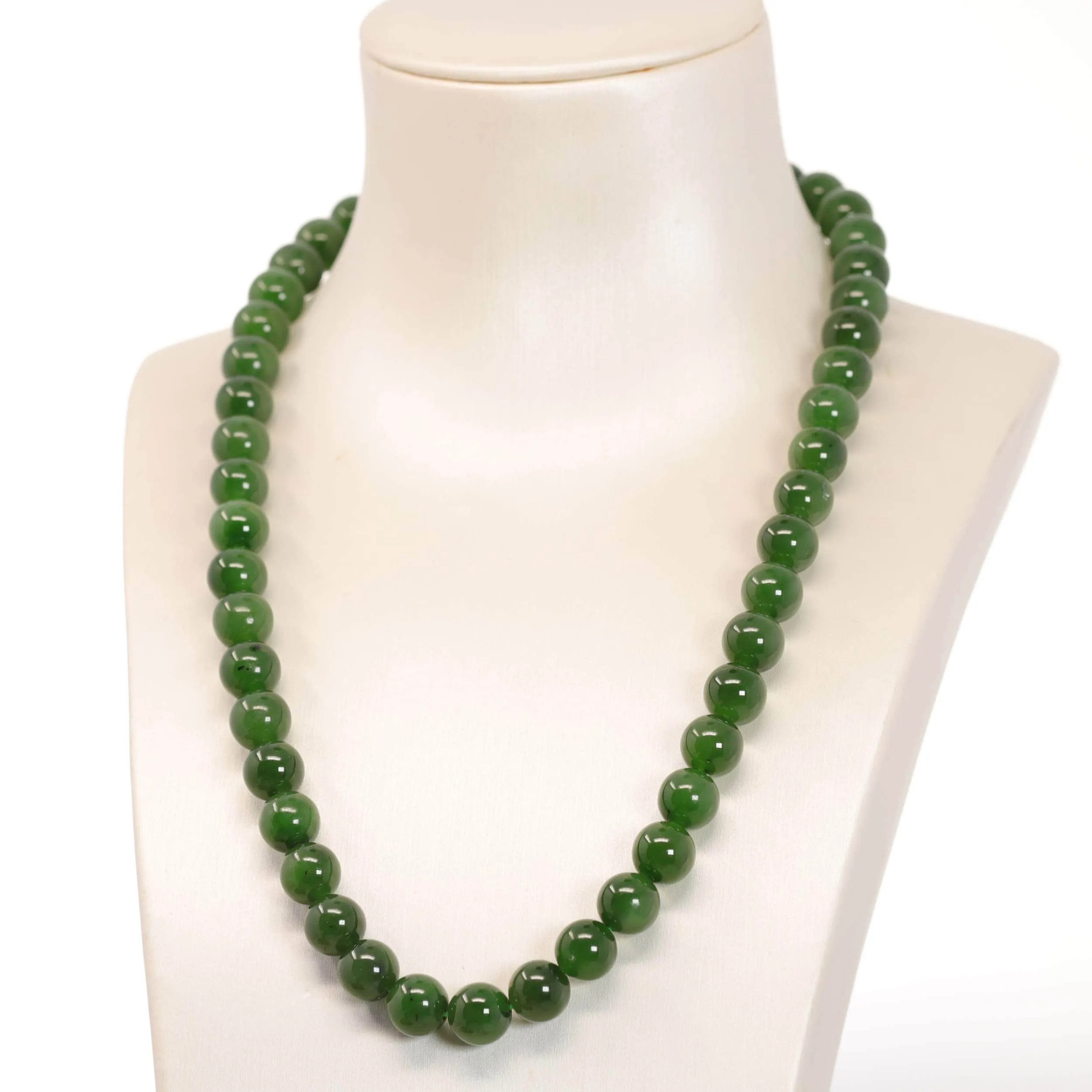 Baikalla Genuine Green Nephrite Jade Round Beads Necklace ( 8mm & 9.5mm)
