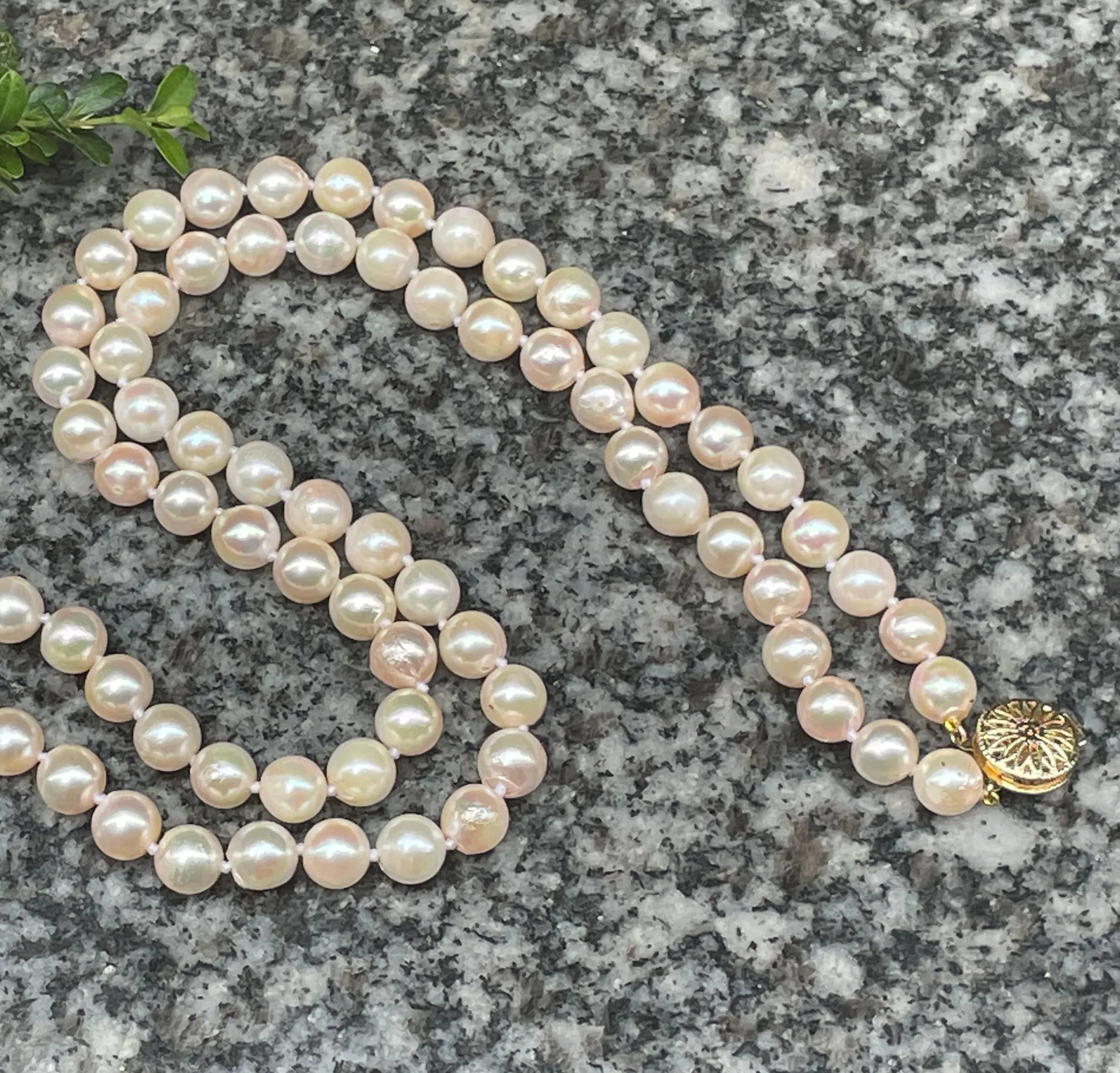 Classic Cultured Japanese PEARL 7.5mm White Double Strand Vintage NECKLACE 14k Gold
