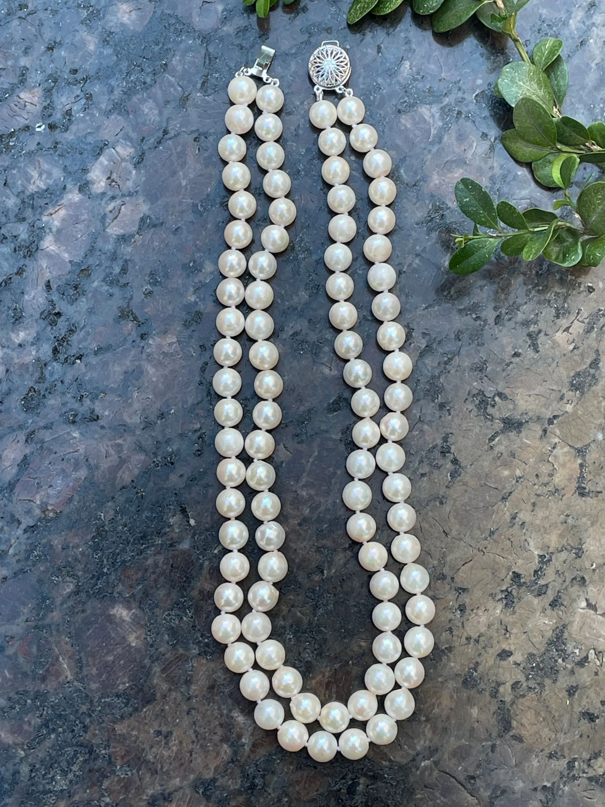 Classic Cultured Japanese PEARL 8.4mm White Double Strand Vintage NECKLACE 14k Gold
