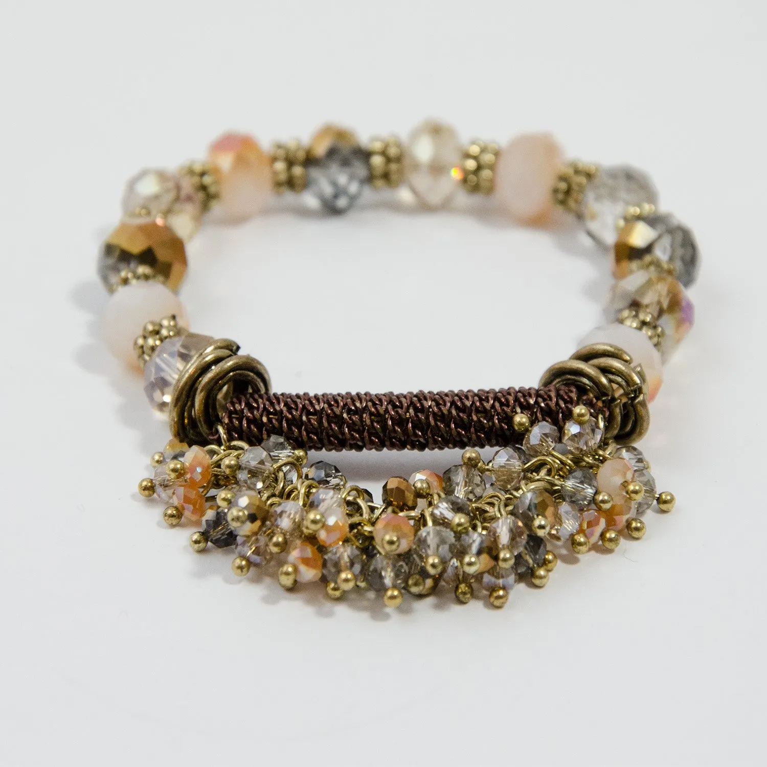 Cut glass bead bracelet with mesh and bead cluster detail