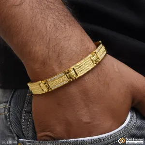 Extraordinary Design Gold Plated Bracelet for Men - Style D498