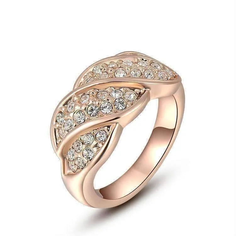 French Twist Pavé Cocktail Cz Ring in 18K Rose or White Gold Plated for Woman Glamour Statement