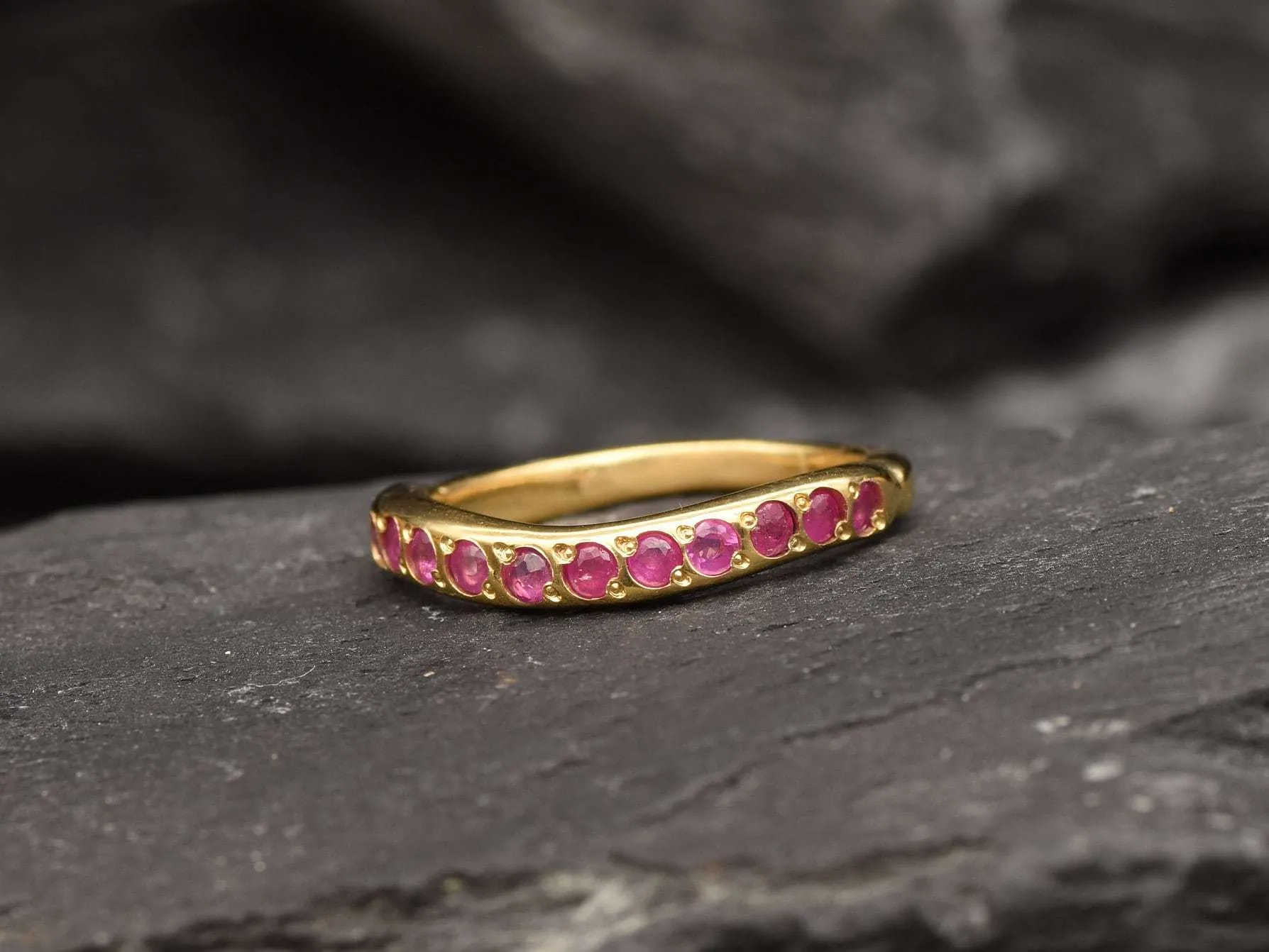 Gold Ruby Ring - Curved Band, Natural Ruby Ring, Minimalist Stackable Band