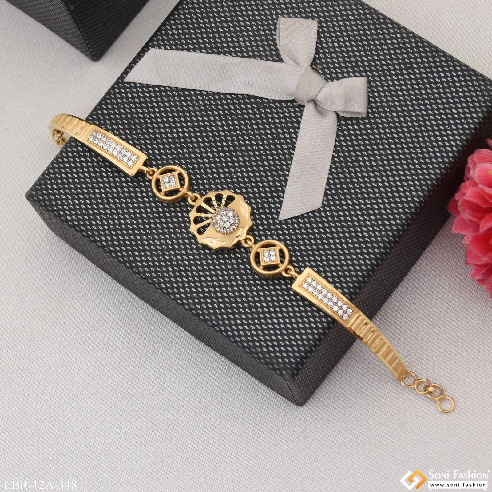 Graceful Design with Diamond Fashionable Gold Plated Bracelet for Lady - Style A348