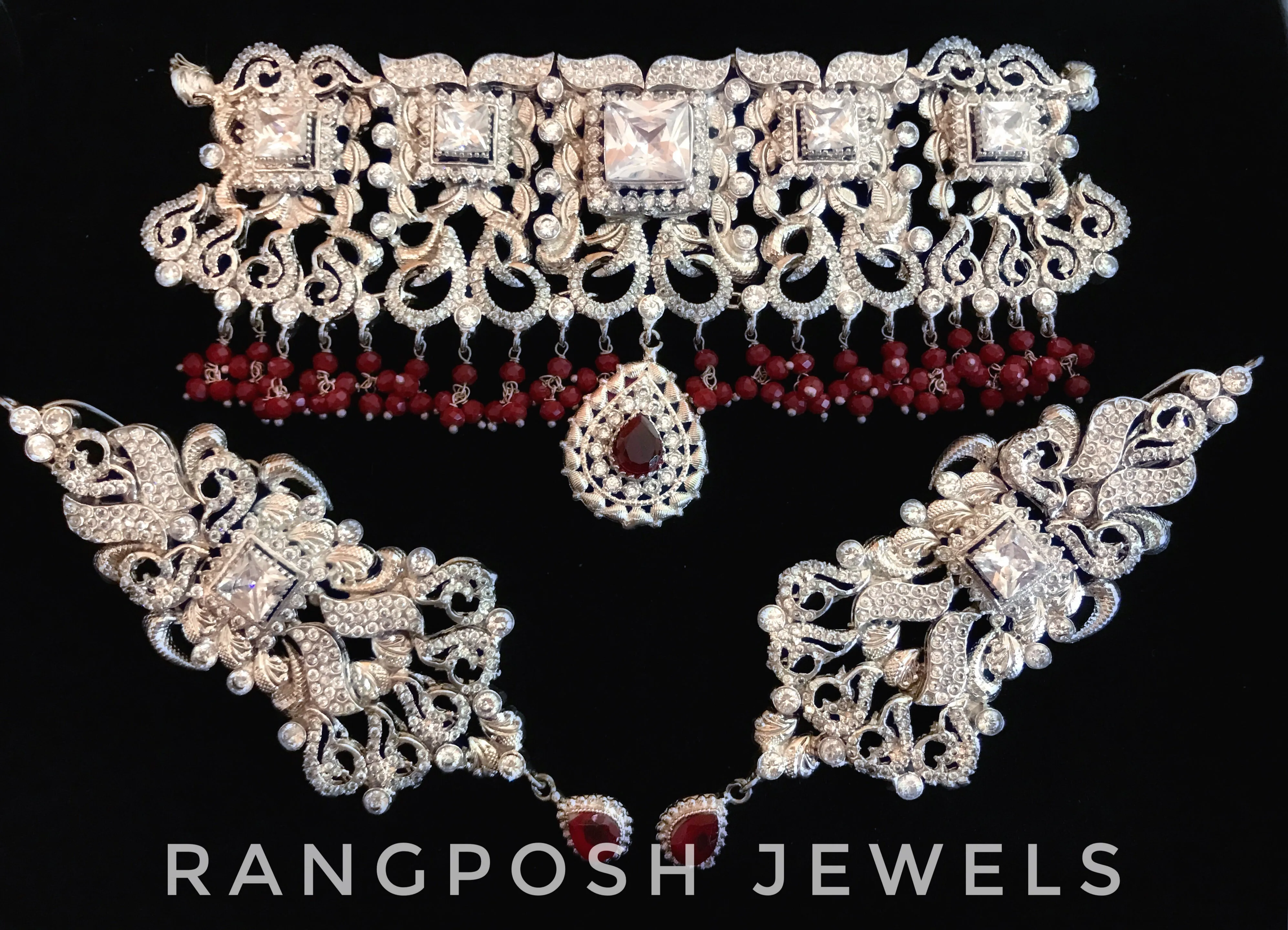 Grand AARIYA choker set