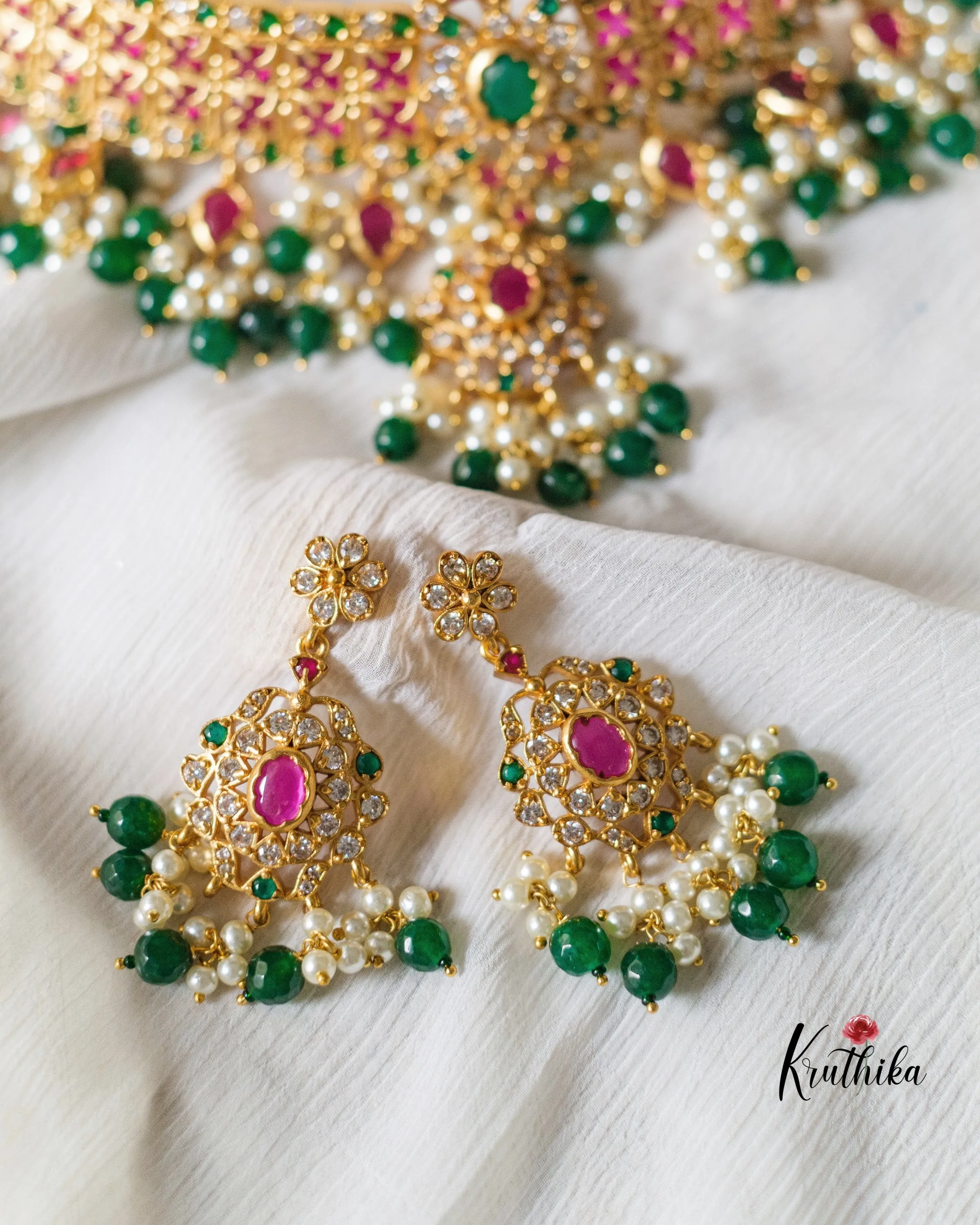 Guttapoosalu choker with green beads NC466
