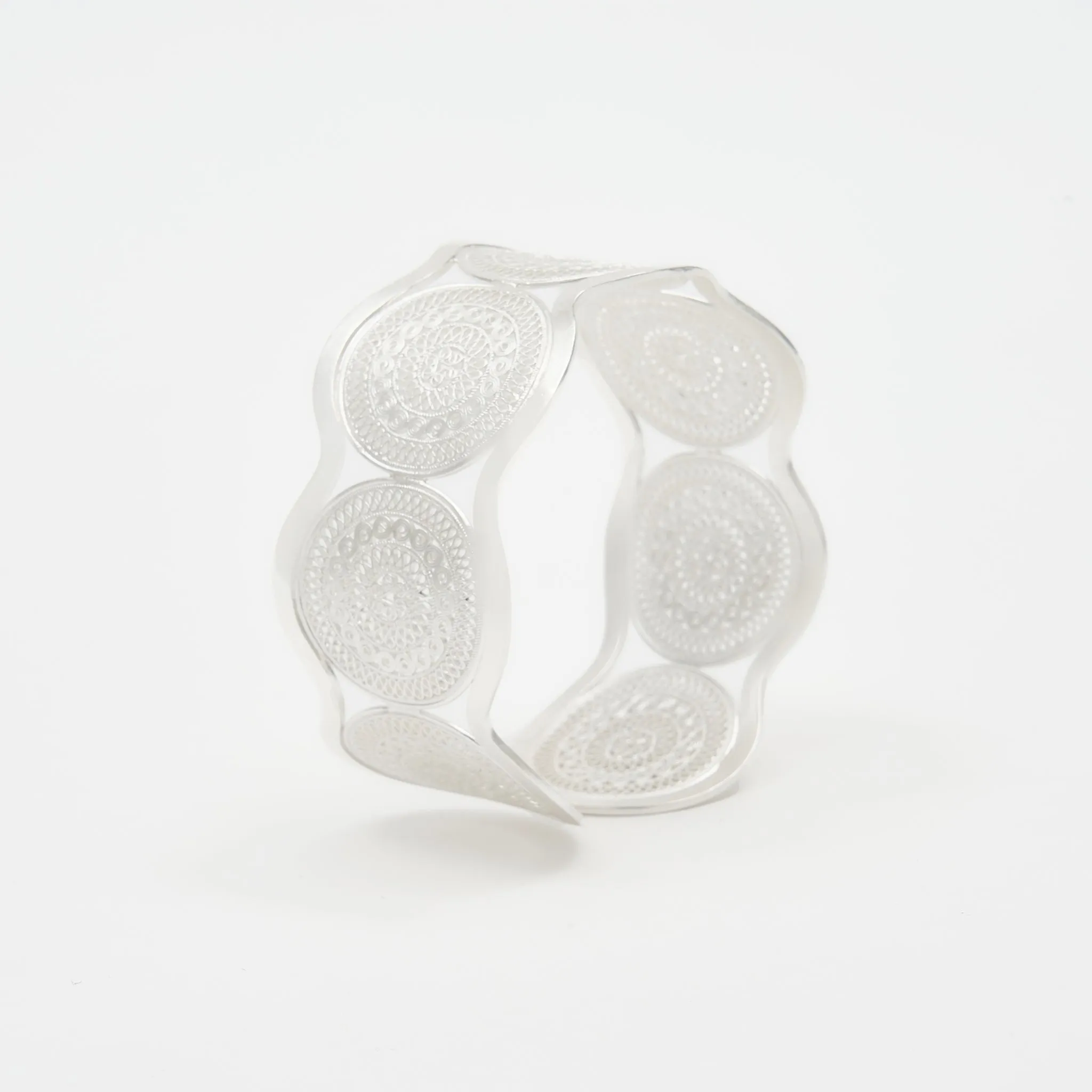 Lite Tempo Twist Cuff Bracelet