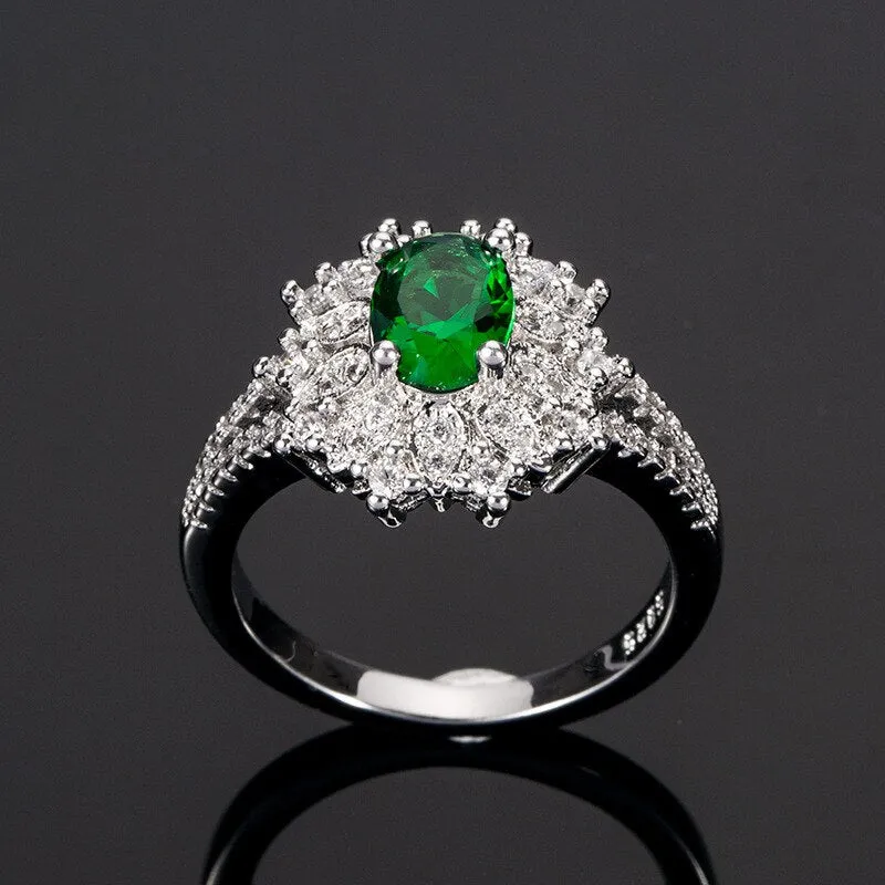 Luxury jewelry Romantic Green Oval Cut Cubic Zircon Halo Rings for Women