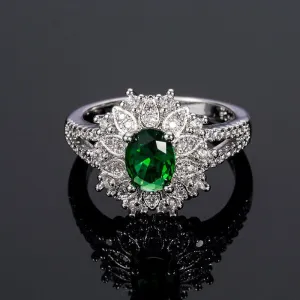 Luxury jewelry Romantic Green Oval Cut Cubic Zircon Halo Rings for Women
