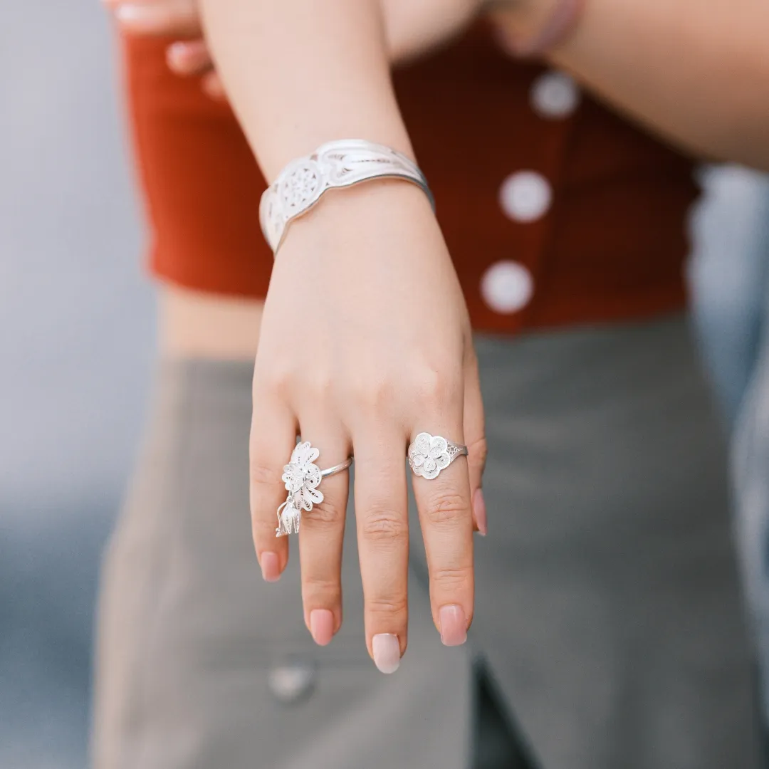 Nova Echo Cuff