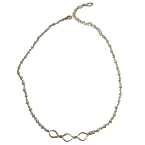 Pearl 3 Tiny Petals Choker