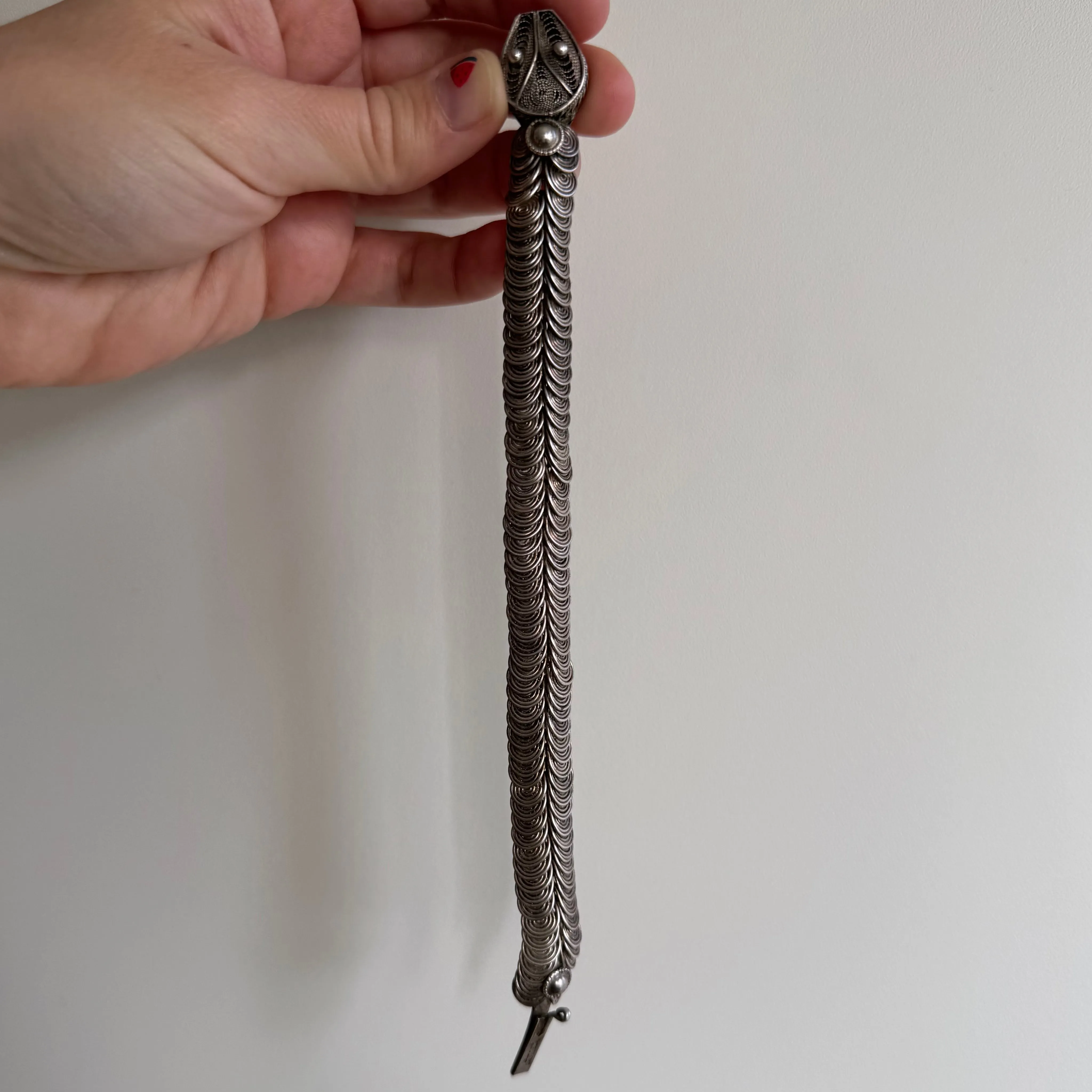 V I N T A G E // a snake and her spirals / sterling silver ouroboros snake bracelet / 7", 30g