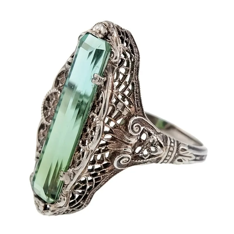 Vintage Hollow Out Pattern Green Zircon Temperament Ring