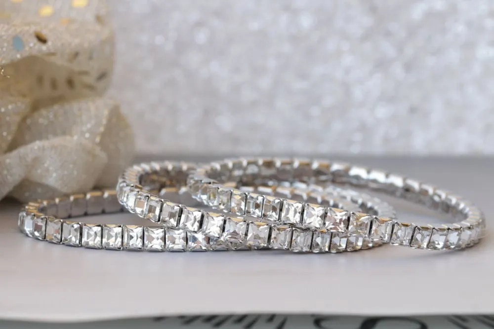 WOMAN TENNIS BRACELET