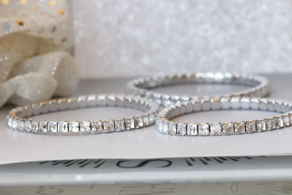 WOMAN TENNIS BRACELET